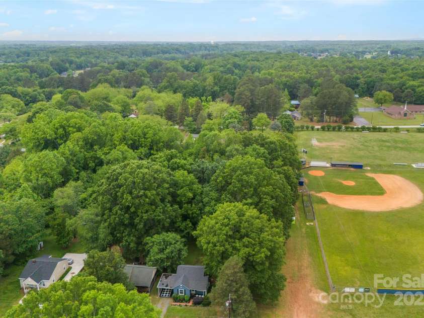 430 Sells Road, Salisbury, NC 28144.  MLS# CAR4253336, YatesRealty ID 12475. 