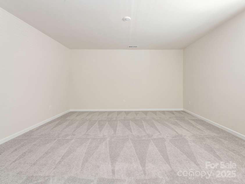 11019 Daisy Court, Charlotte, NC 28262.  MLS# CAR4255718, YatesRealty ID 12476. Bonus Room