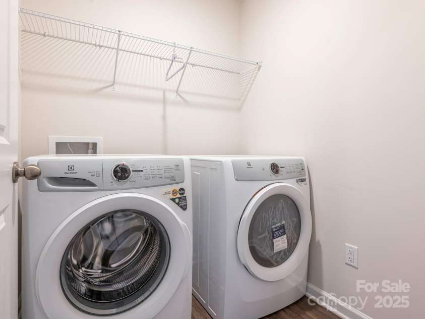 11019 Daisy Court, Charlotte, NC 28262.  MLS# CAR4255718, YatesRealty ID 12476. Laundry Room