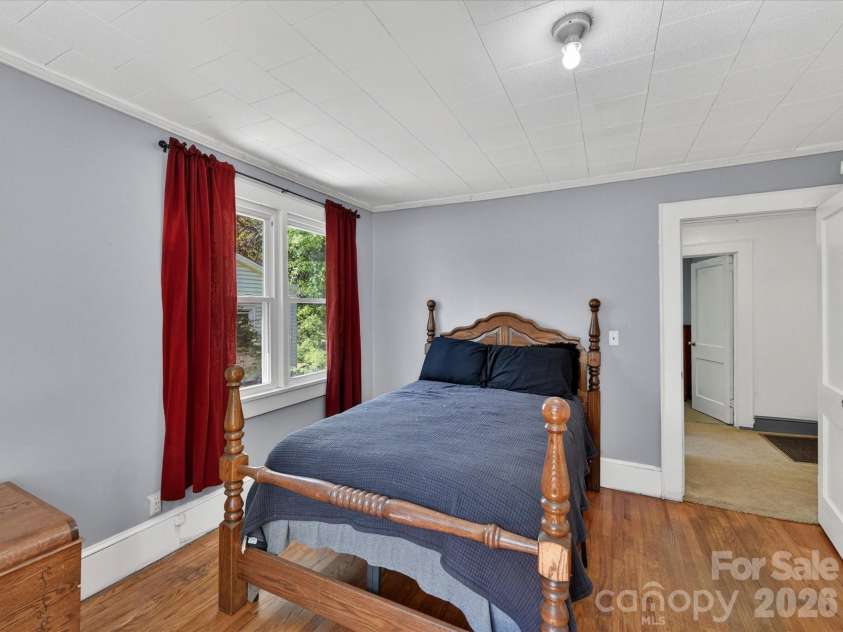 154 Lancaster Street, Chester, SC 29706.  MLS# CAR4370917, YatesRealty ID 12476. 
