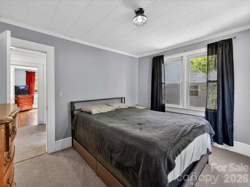 154 Lancaster Street, Chester, SC 29706.  MLS# CAR4370917, YatesRealty ID 12476. 