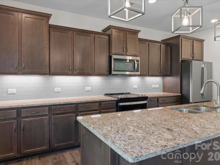 127 Buoy Lane, Statesville, NC 28677.  MLS# CAR4369903, YatesRealty ID 12477. 