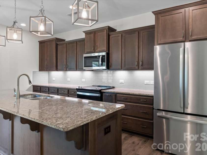 127 Buoy Lane, Statesville, NC 28677.  MLS# CAR4369903, YatesRealty ID 12477. 