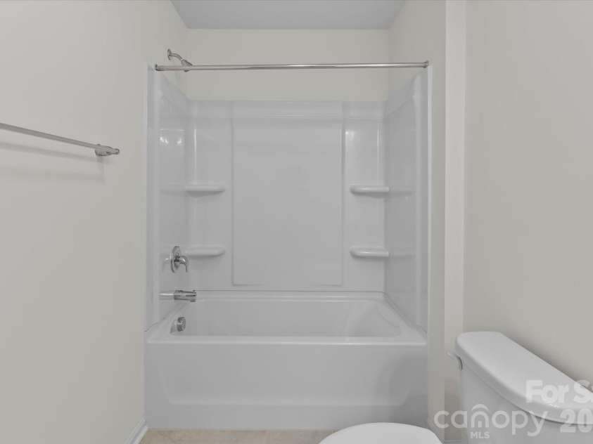 127 Buoy Lane, Statesville, NC 28677.  MLS# CAR4369903, YatesRealty ID 12477. 