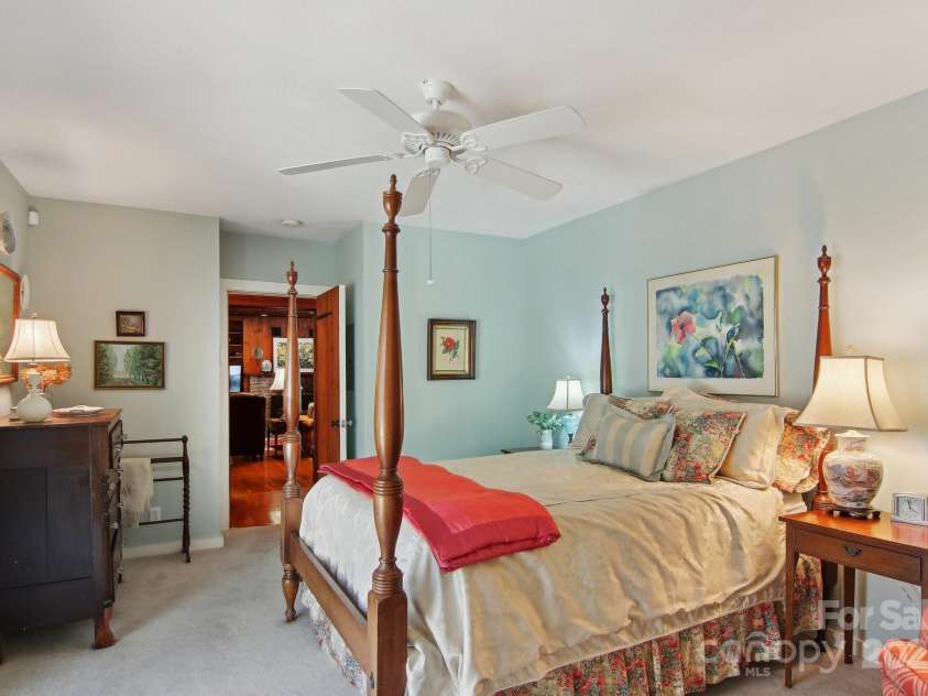 798 Evans Road, Hendersonville, NC 28739.  MLS# CAR4249023, YatesRealty ID 12477. 