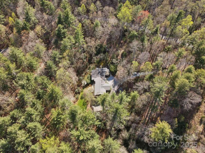 798 Evans Road, Hendersonville, NC 28739.  MLS# CAR4249023, YatesRealty ID 12477. 