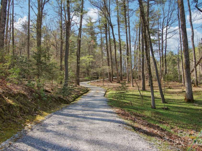 798 Evans Road, Hendersonville, NC 28739.  MLS# CAR4249023, YatesRealty ID 12477. 