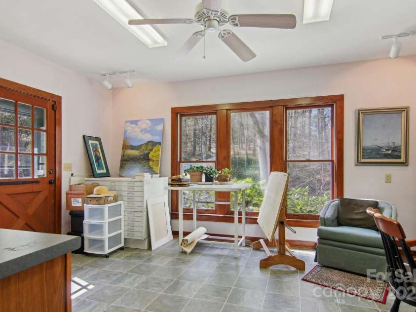 798 Evans Road, Hendersonville, NC 28739.  MLS# CAR4249023, YatesRealty ID 12477. Hobby/craft room w/sink and outside entrance.