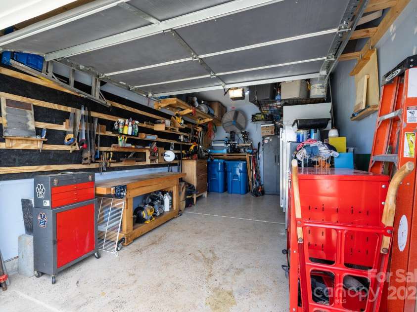 3828 Yorkshire Place, Terrell, NC 28682.  MLS# CAR4250699, YatesRealty ID 12478. Attached garage