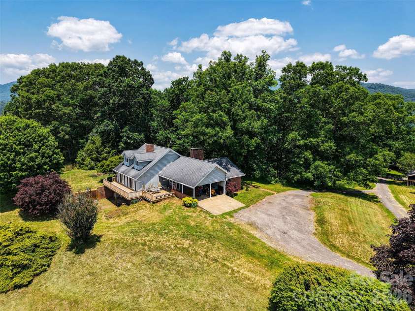 80 Gobblers Knob Drive, Clyde, NC 28721.  MLS# CAR4370809, YatesRealty ID 12478. 
