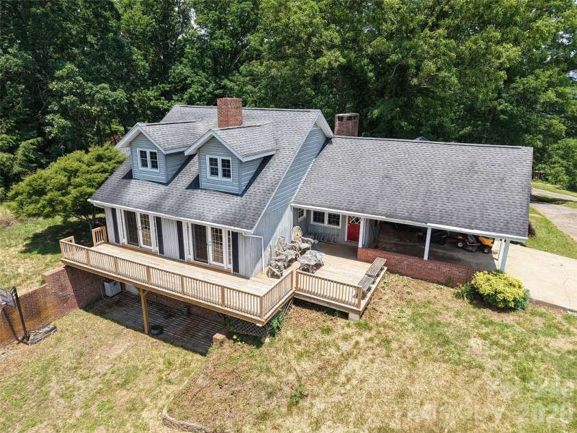 80 Gobblers Knob Drive, Clyde, NC 28721.  MLS# CAR4370809, YatesRealty ID 12478. 