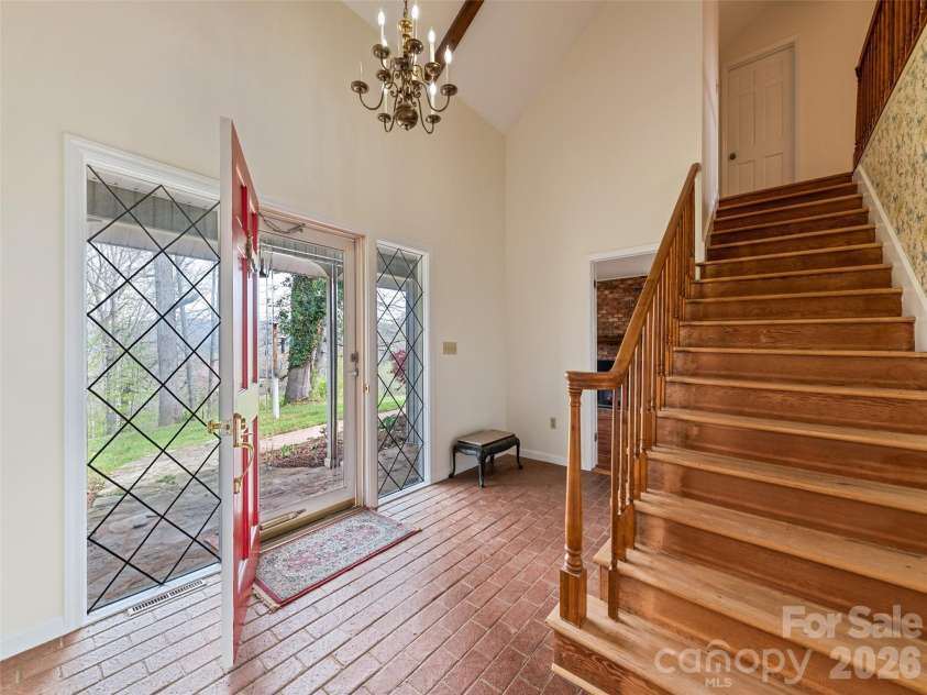 80 Gobblers Knob Drive, Clyde, NC 28721.  MLS# CAR4370809, YatesRealty ID 12478. 