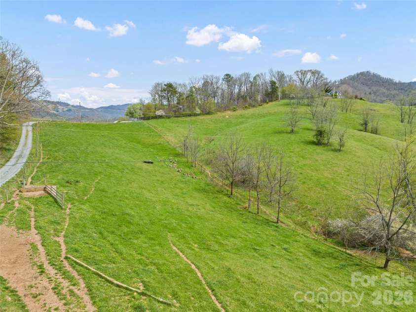80 Gobblers Knob Drive, Clyde, NC 28721.  MLS# CAR4370809, YatesRealty ID 12478. 