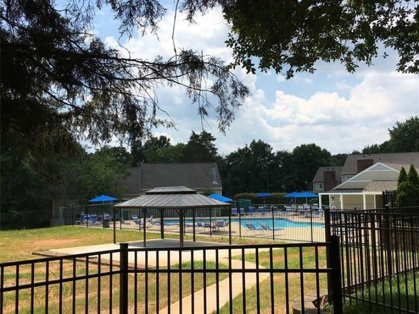 3201 Heathstead Place, Charlotte, NC 28210.  MLS# CAR4256283, YatesRealty ID 12481. 