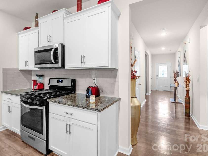 9037 Remnick Drive, Gastonia, NC 28056.  MLS# CAR4370627, YatesRealty ID 12481. 