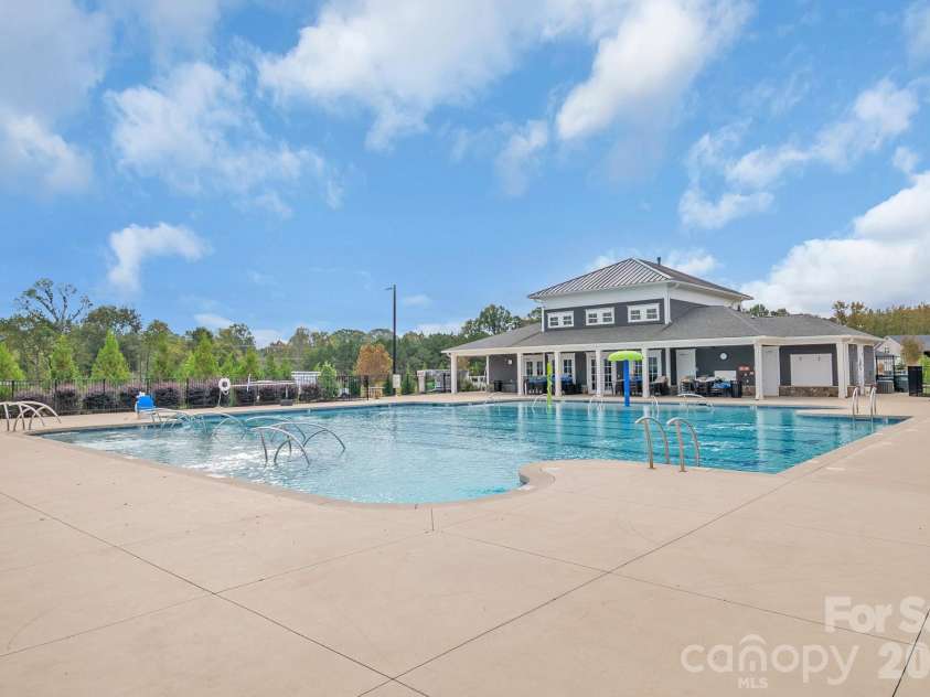 9037 Remnick Drive, Gastonia, NC 28056.  MLS# CAR4370627, YatesRealty ID 12481. 