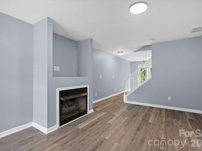 120 Alpine Ridge Drive, Asheville, NC 28803.  MLS# CAR4371005, YatesRealty ID 12483. 