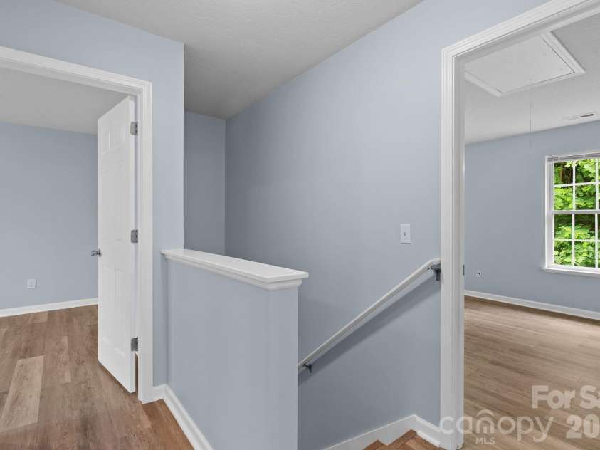 120 Alpine Ridge Drive, Asheville, NC 28803.  MLS# CAR4371005, YatesRealty ID 12483. 