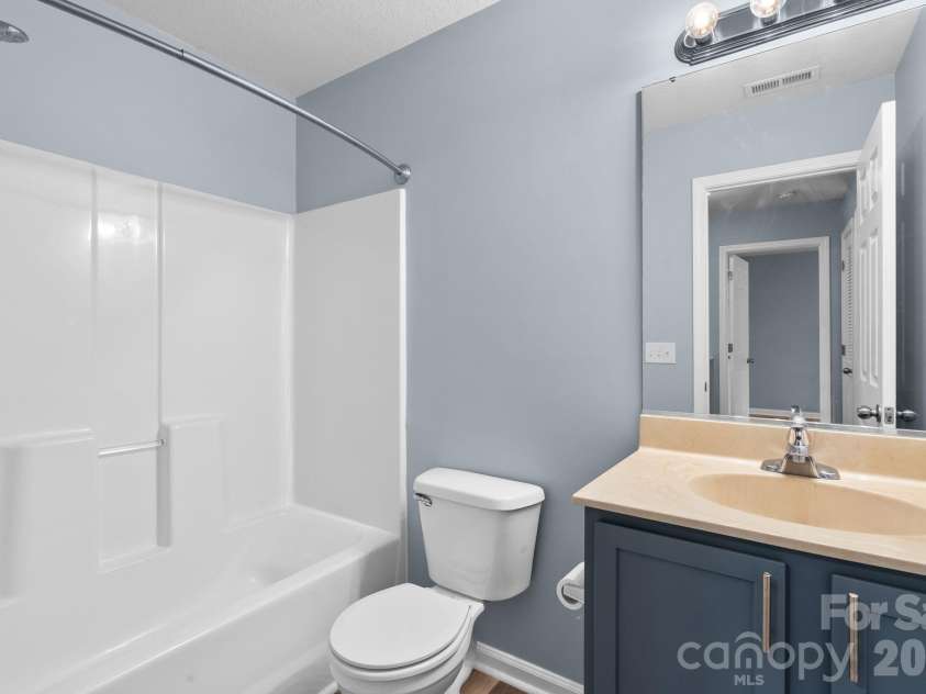 120 Alpine Ridge Drive, Asheville, NC 28803.  MLS# CAR4371005, YatesRealty ID 12483. 