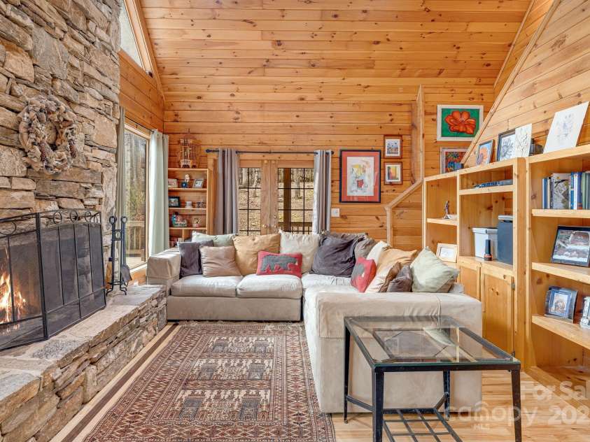 84 StoneWall Road, Whittier, NC 28783.  MLS# CAR4190023, YatesRealty ID 12483. 