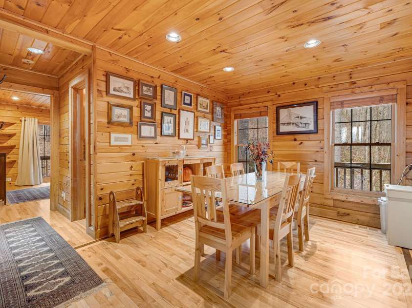 84 StoneWall Road, Whittier, NC 28783.  MLS# CAR4190023, YatesRealty ID 12483. 