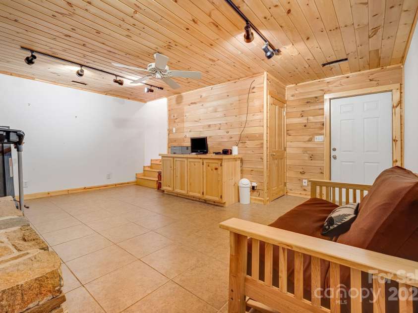 84 StoneWall Road, Whittier, NC 28783.  MLS# CAR4190023, YatesRealty ID 12483. 