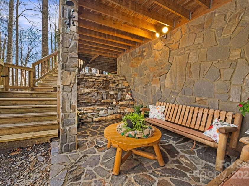 84 StoneWall Road, Whittier, NC 28783.  MLS# CAR4190023, YatesRealty ID 12483. 