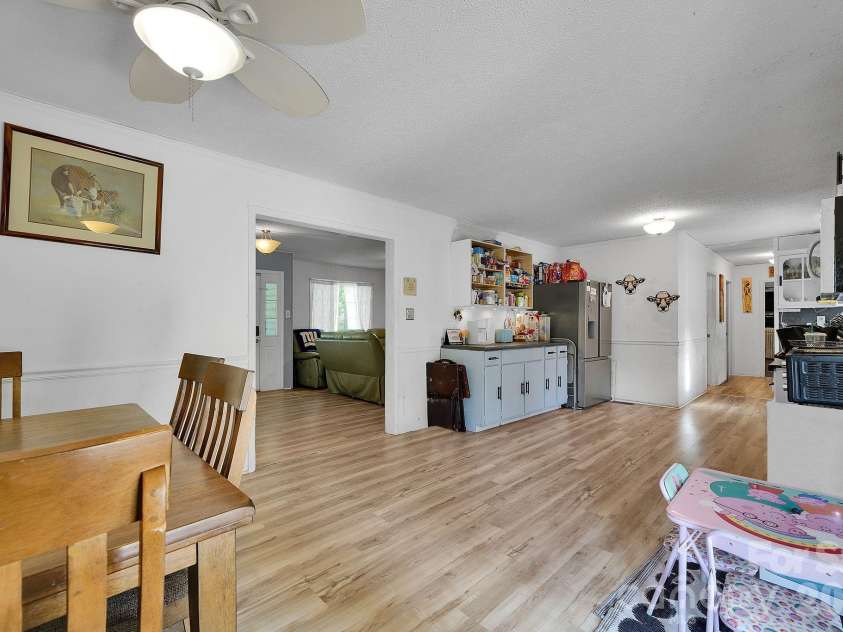 1260 Russell Road, Rock Hill, SC 29732.  MLS# CAR4369707, YatesRealty ID 12484. 