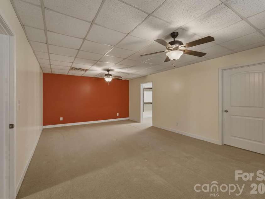 5205 South Oak Circle, Granite Falls, NC 28630.  MLS# CAR4367117, YatesRealty ID 12485. Basement Flex/4th bedroom