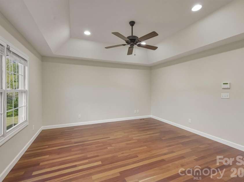5205 South Oak Circle, Granite Falls, NC 28630.  MLS# CAR4367117, YatesRealty ID 12485. Primary Bedroom
