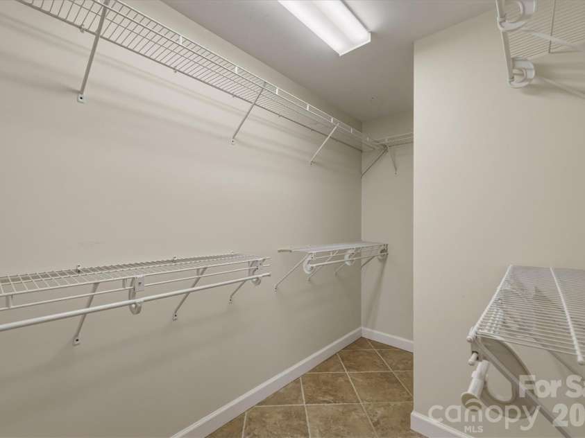 5205 South Oak Circle, Granite Falls, NC 28630.  MLS# CAR4367117, YatesRealty ID 12485. Primary walk-in closet