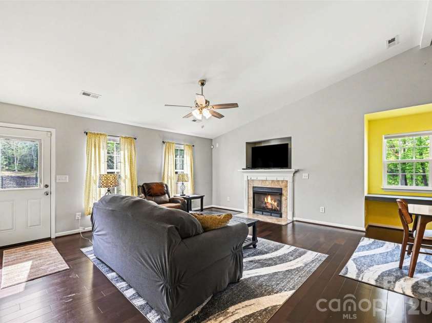 391 Lone Tree Lane, Clover, SC 29710.  MLS# CAR4367245, YatesRealty ID 12487. 