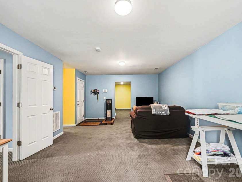 391 Lone Tree Lane, Clover, SC 29710.  MLS# CAR4367245, YatesRealty ID 12487. Natural light