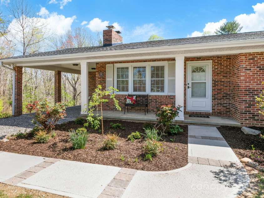 126 Big Oak Drive, Mills River, NC 28759.  MLS# CAR4240042, YatesRealty ID 12488. 