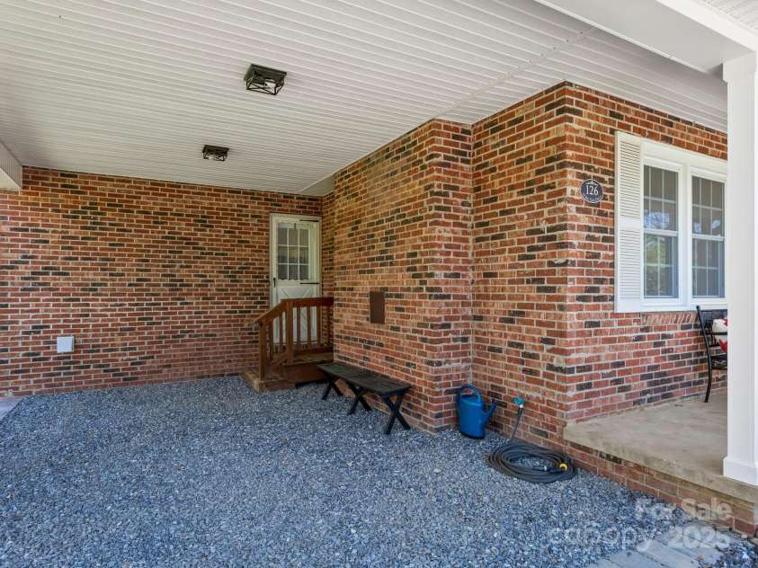 126 Big Oak Drive, Mills River, NC 28759.  MLS# CAR4240042, YatesRealty ID 12488. 