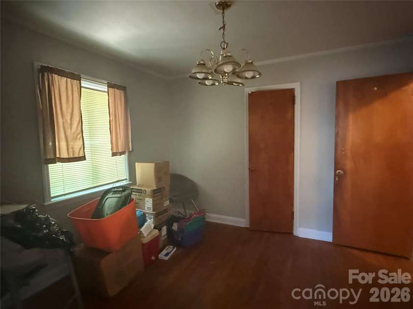 4147 Welling Avenue, Charlotte, NC 28208.  MLS# CAR4370959, YatesRealty ID 12488. 