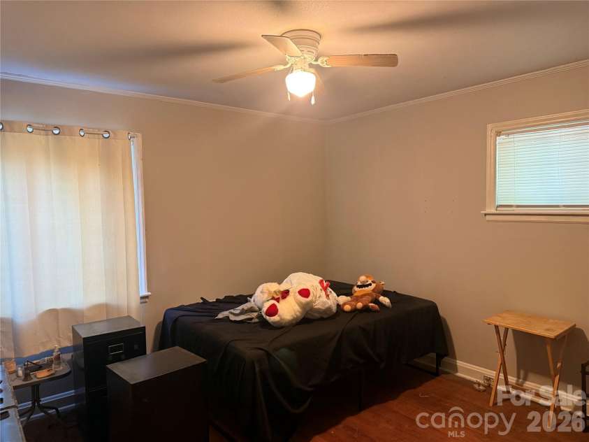 4147 Welling Avenue, Charlotte, NC 28208.  MLS# CAR4370959, YatesRealty ID 12488. 