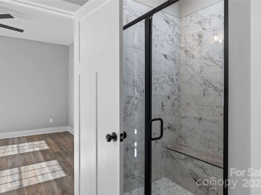 2328 Summerlin Street, Winston Salem, NC 27103.  MLS# CAR4323274, YatesRealty ID 1249. 