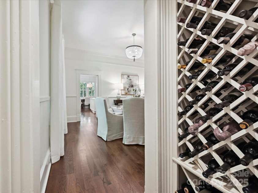 1915 Winthrop Avenue, Charlotte, NC 28203.  MLS# CAR4257559, YatesRealty ID 12490. 