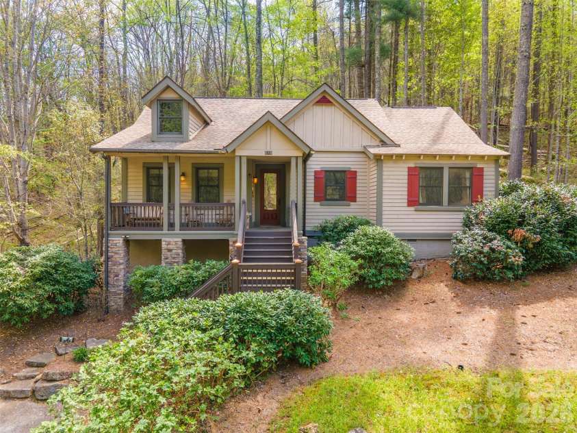 82 Meadow Ridge Court, Tuckasegee, NC 28783.  MLS# CAR4359488, YatesRealty ID 12490. 
