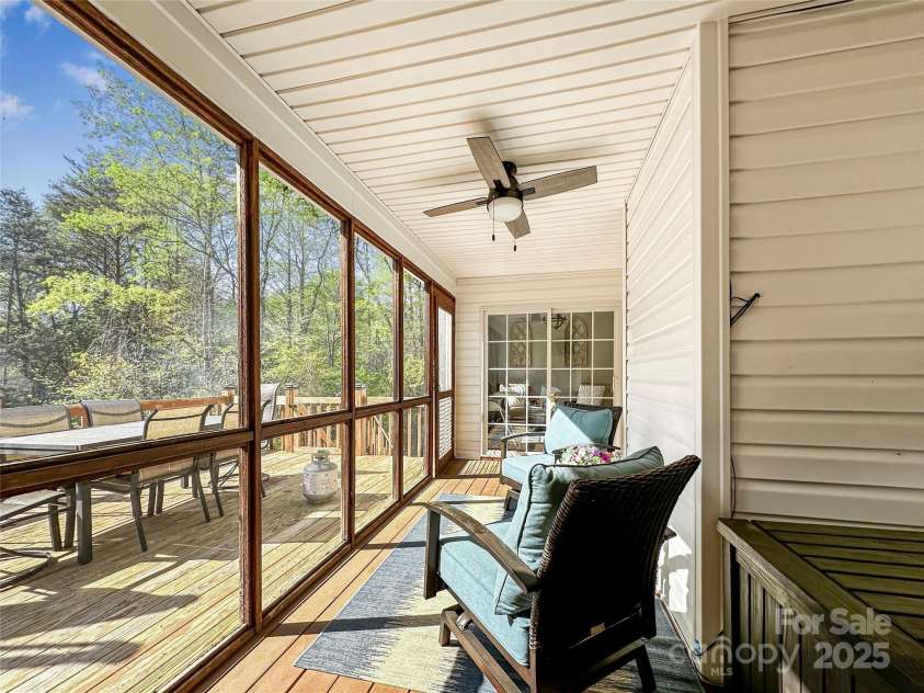 3232 47TH AVENUE Place, Hickory, NC 28601.  MLS# CAR4246056, YatesRealty ID 12493. 
