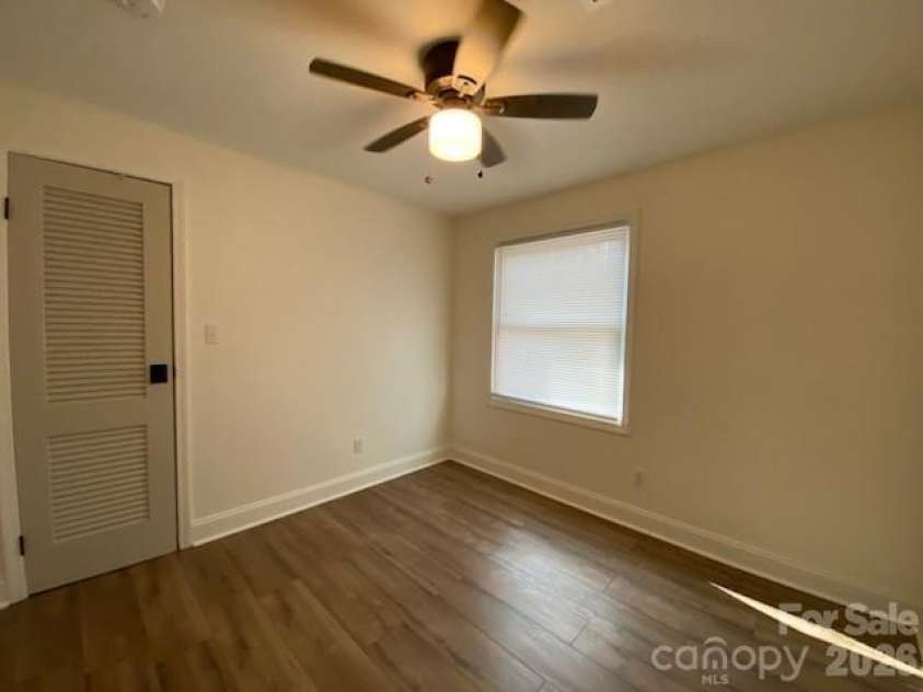 640 Edgewood Drive, Wilkesboro, NC 28697.  MLS# CAR4369300, YatesRealty ID 12494. 
