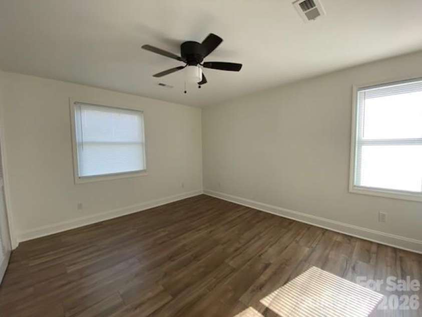 640 Edgewood Drive, Wilkesboro, NC 28697.  MLS# CAR4369300, YatesRealty ID 12494. 