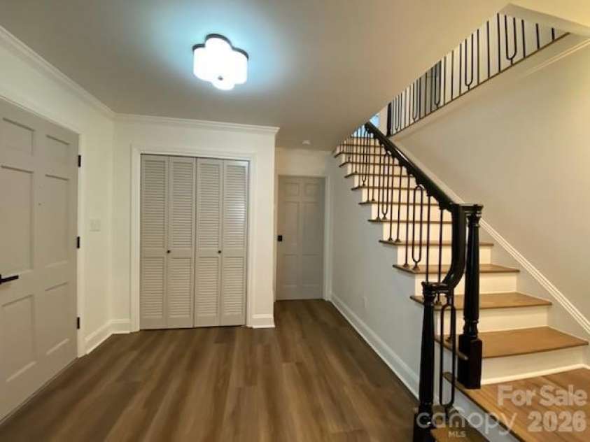 640 Edgewood Drive, Wilkesboro, NC 28697.  MLS# CAR4369300, YatesRealty ID 12494. 