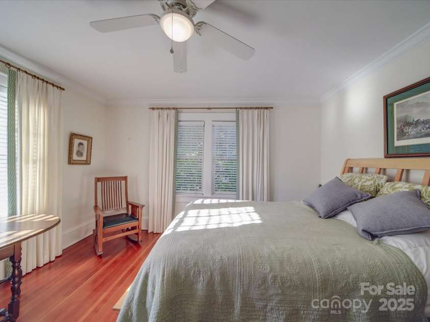 907 Edgewood Circle, Gastonia, NC 28052.  MLS# CAR4255642, YatesRealty ID 12494. Bedroom