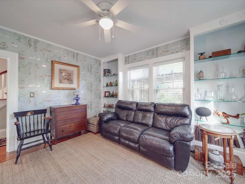 907 Edgewood Circle, Gastonia, NC 28052.  MLS# CAR4255642, YatesRealty ID 12494. Currently utilized as Family Room, Also can be Bedroom with ensuite full bath