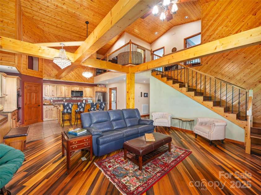 307 Laf A Lot Lane, Burnsville, NC 28714.  MLS# CAR4247581, YatesRealty ID 12497. 