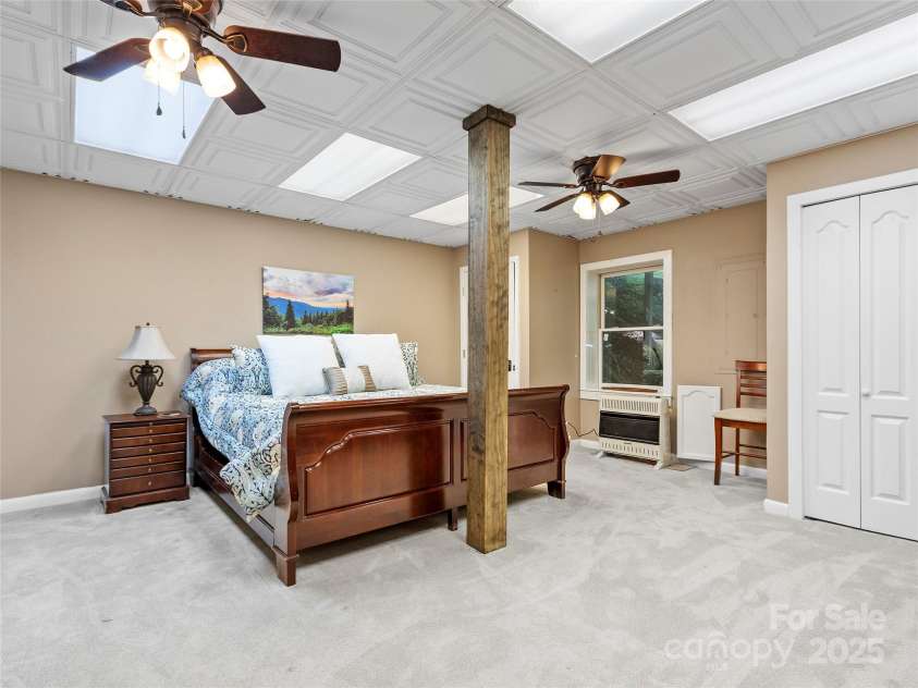 894 Mckinney Gap Drive, Mars Hill, NC 28754.  MLS# CAR4289734, YatesRealty ID 125. 