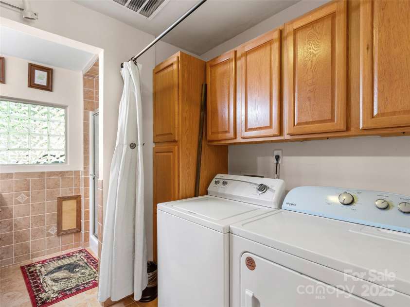 894 Mckinney Gap Drive, Mars Hill, NC 28754.  MLS# CAR4289734, YatesRealty ID 125. 