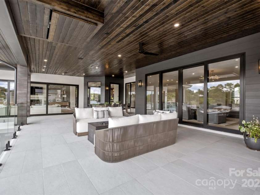 17235 Connor Quay Court, Cornelius, NC 28031.  MLS# CAR4291323, YatesRealty ID 1250. Main Level Terrace